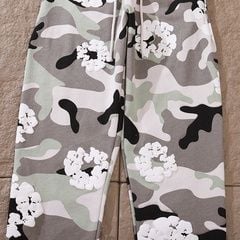 Denim Tears The Cotton Wreath Camouflage Sweatpants - White Camo 4