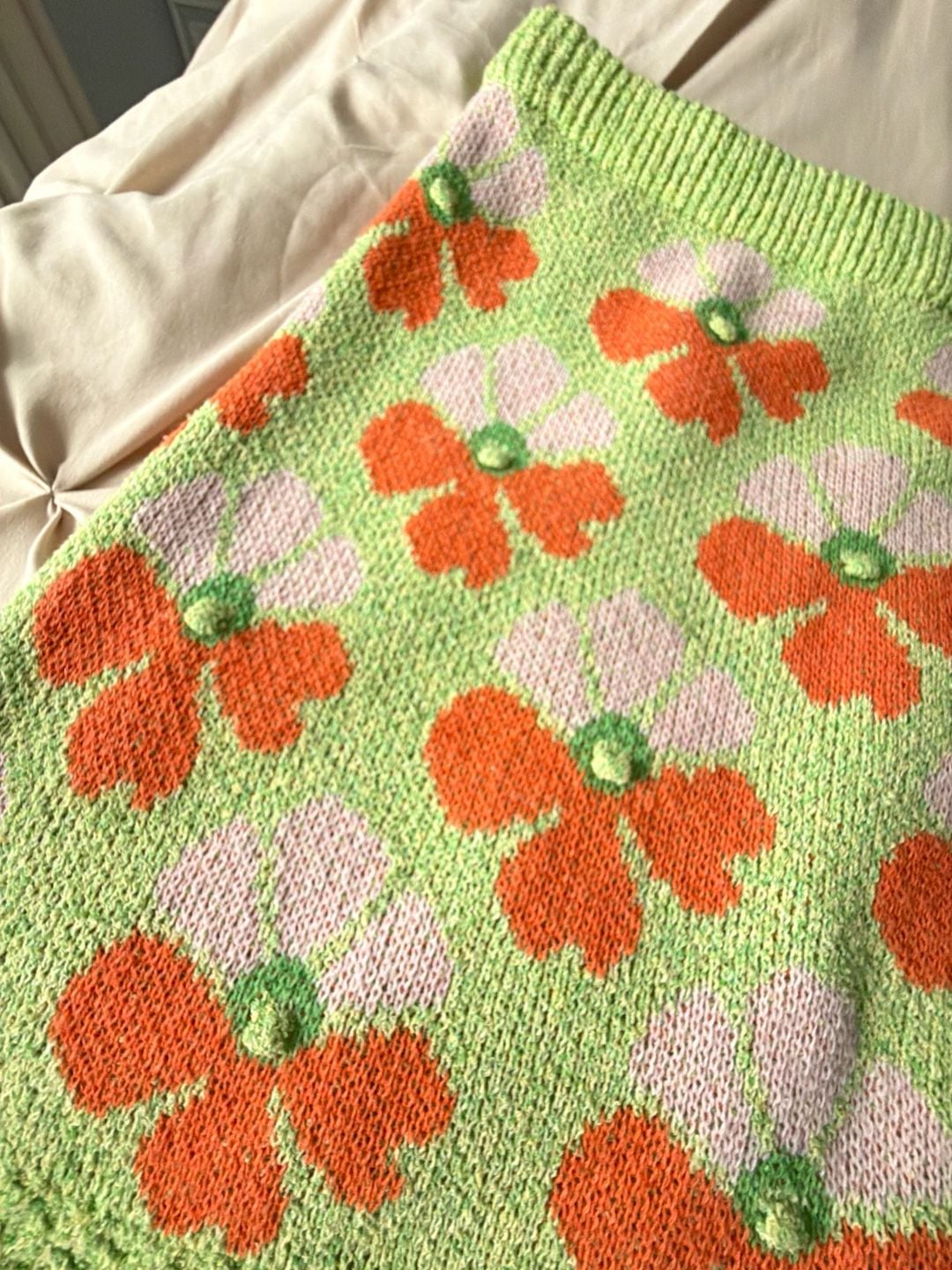 Zara Floral Jacquard Knit Mini Skirt with Textured Flowers 4