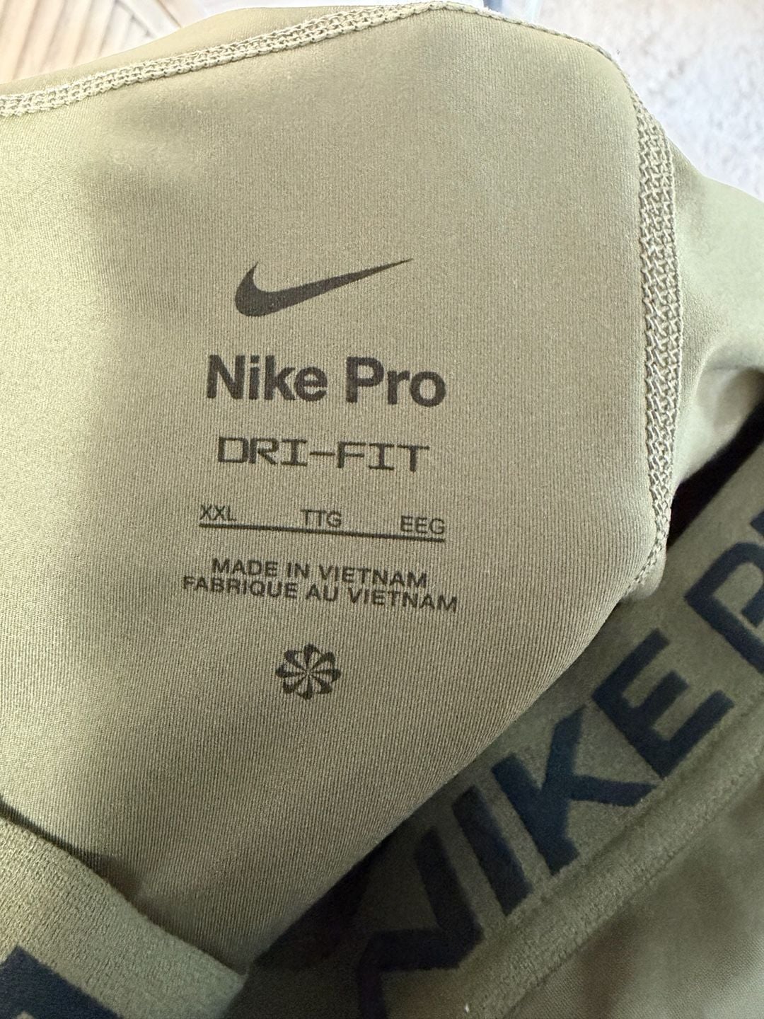 Product thumbnail 6