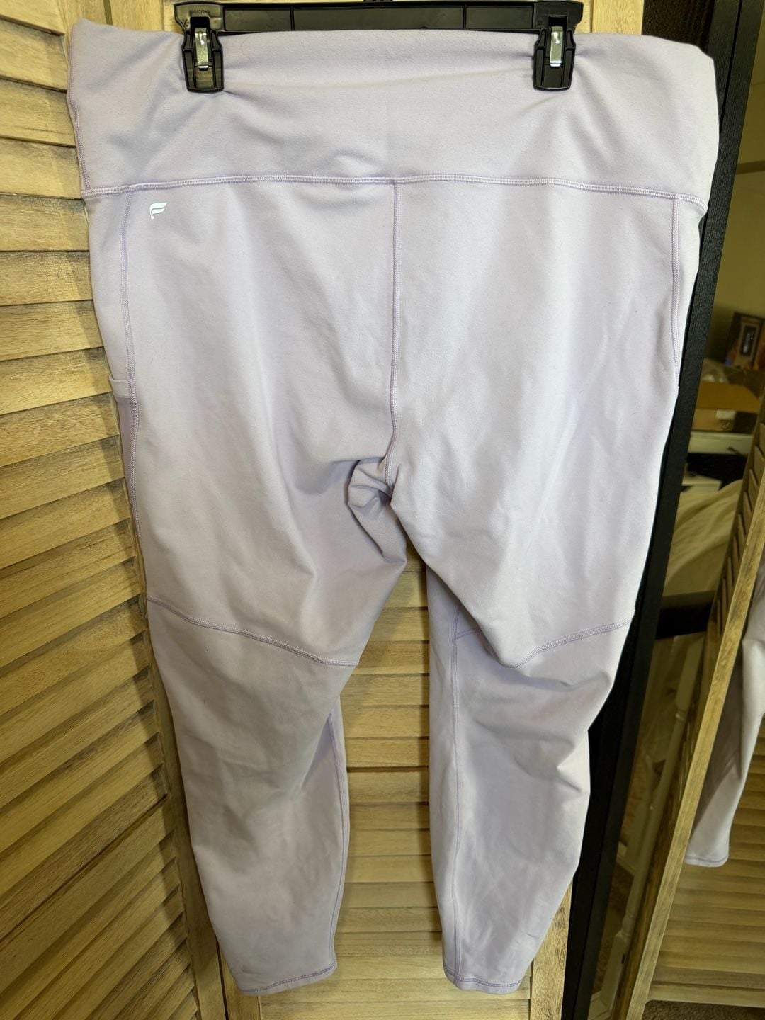 EUC Fabletics PowerHold High-Waisted Pocket 7/8 Leggings in Lavender 2XL 3