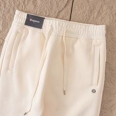 Lululemon Scuba Oversized Straight-Leg Sweatpants in White Opal / Bone 3