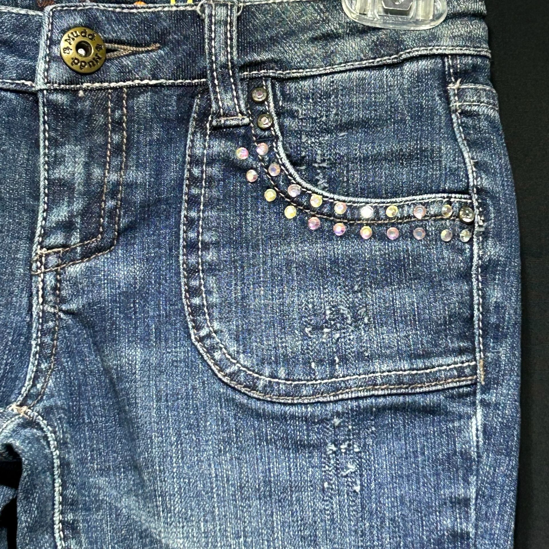 Product thumbnail 4