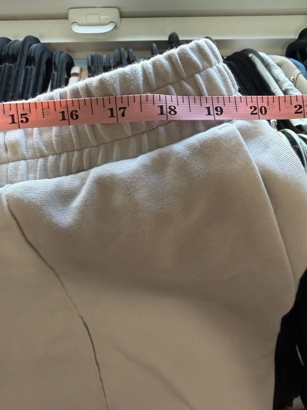 EUC A New Day Women's High-Rise Pintuck Sweatpants - Off White XXL 4