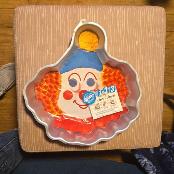 Vintage Wilton 1992 Circus Clown Face 1-2-3 Cake Pan Mold #2105-9474 with Color Insert