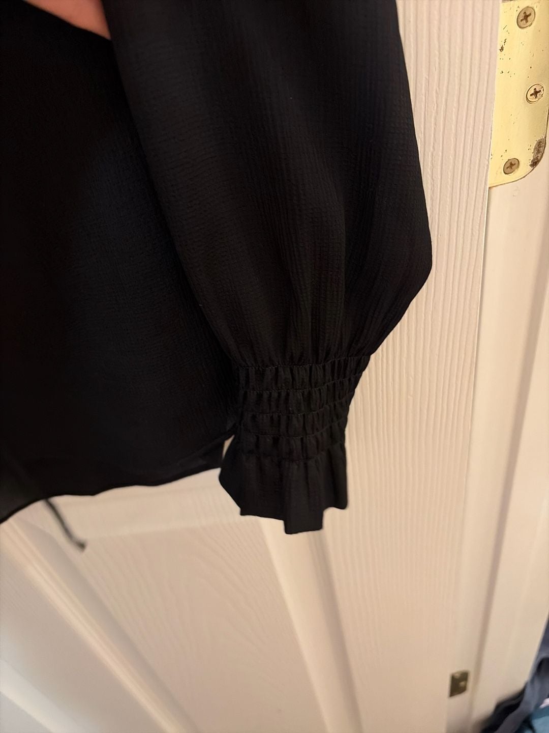 Ann Taylor Smocked Ruffle Neck Long Sleeve Tie Blouse Black Size M Black 4