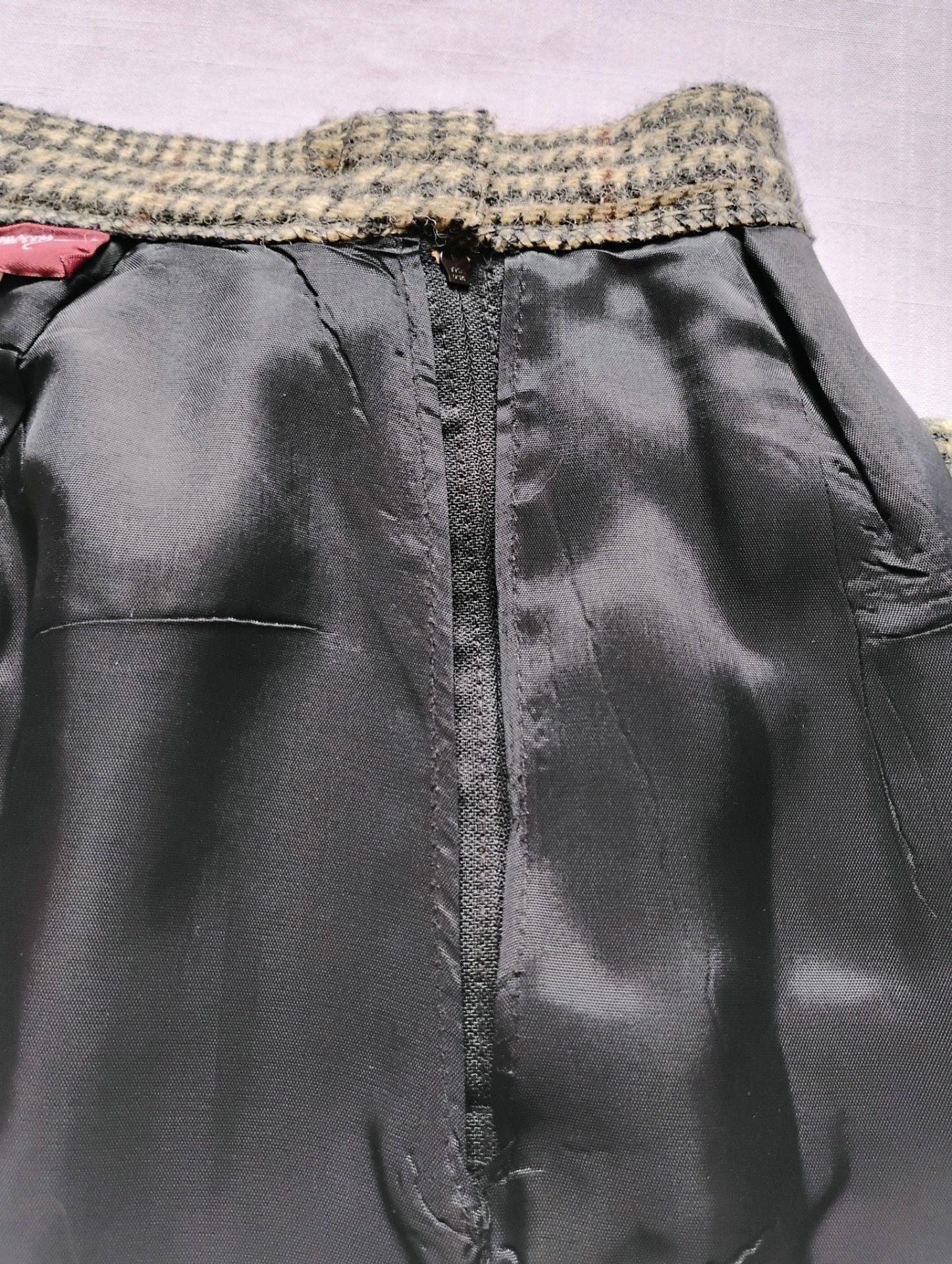 Vintage Anne Shaugnessy Plaid A-Line Skirt | 100% Pure Wool | Size 6 6