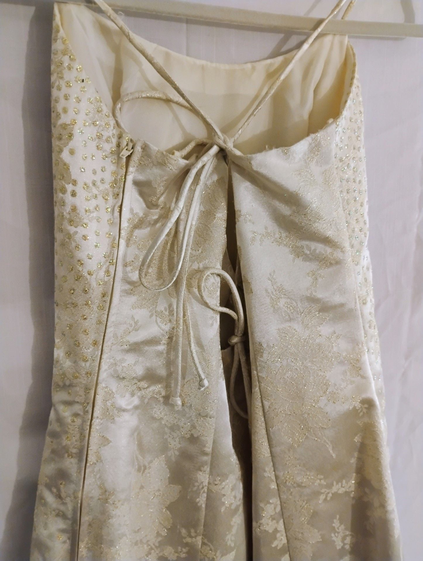 Vintage Onyx Nite Gold Floral Brocade Lace-Up Gown - Size 10 (Modern Size 6/8) 7