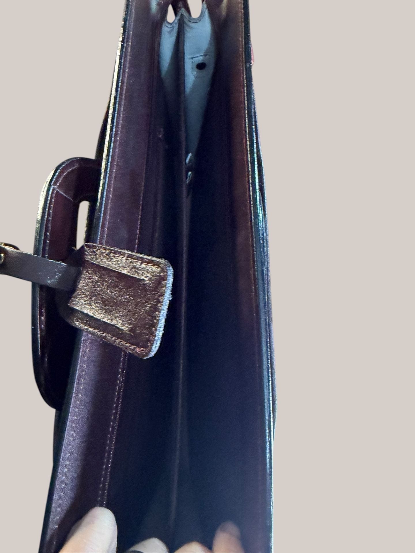 Jaguar Leather Portfolio Briefcase Document Bag Burgundy Gold Hardware 2
