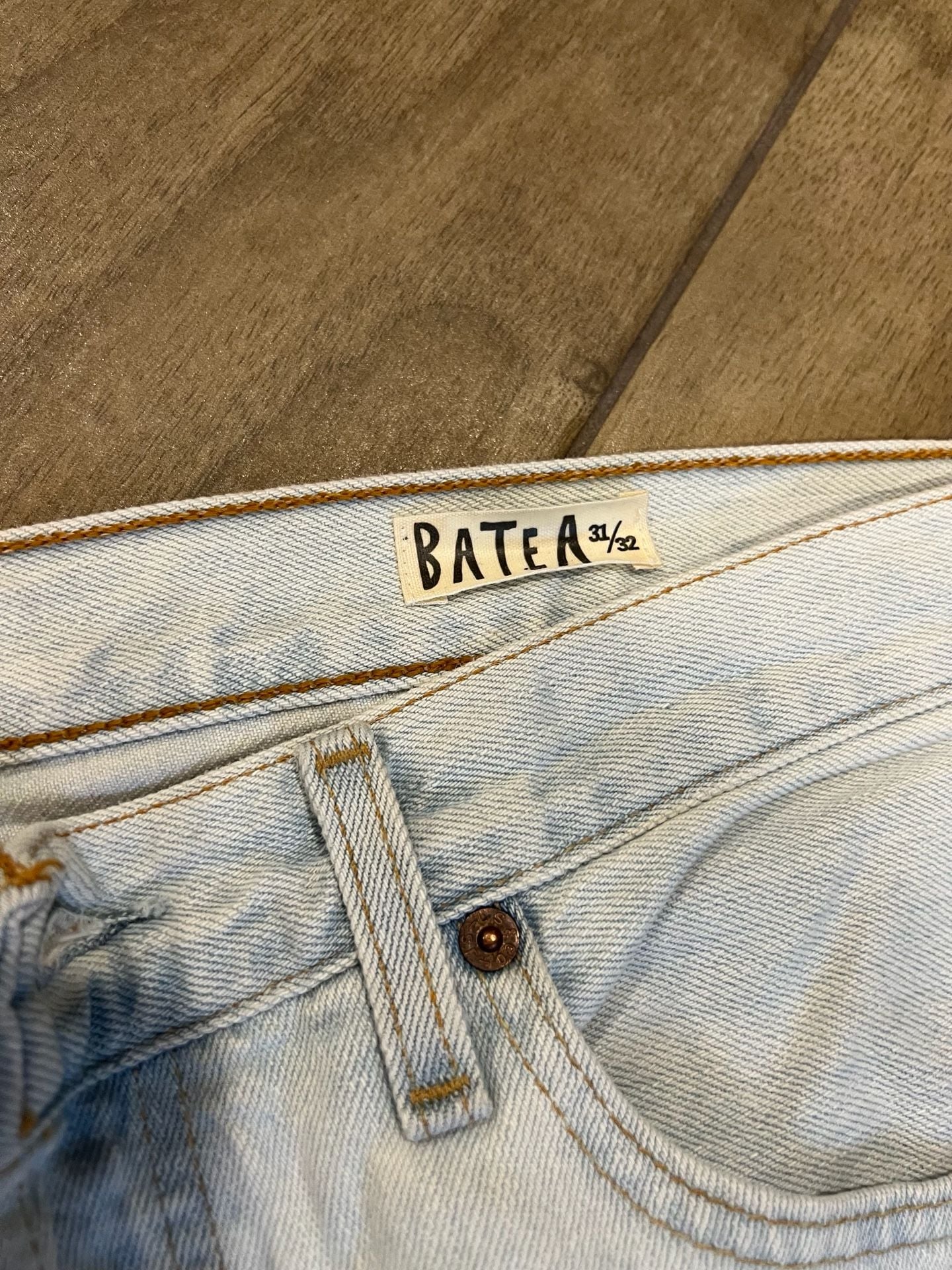 Vintage 90s Levi's 501 Made in USA Light Wash Straight Leg Button Fly Jeans 34x34 5