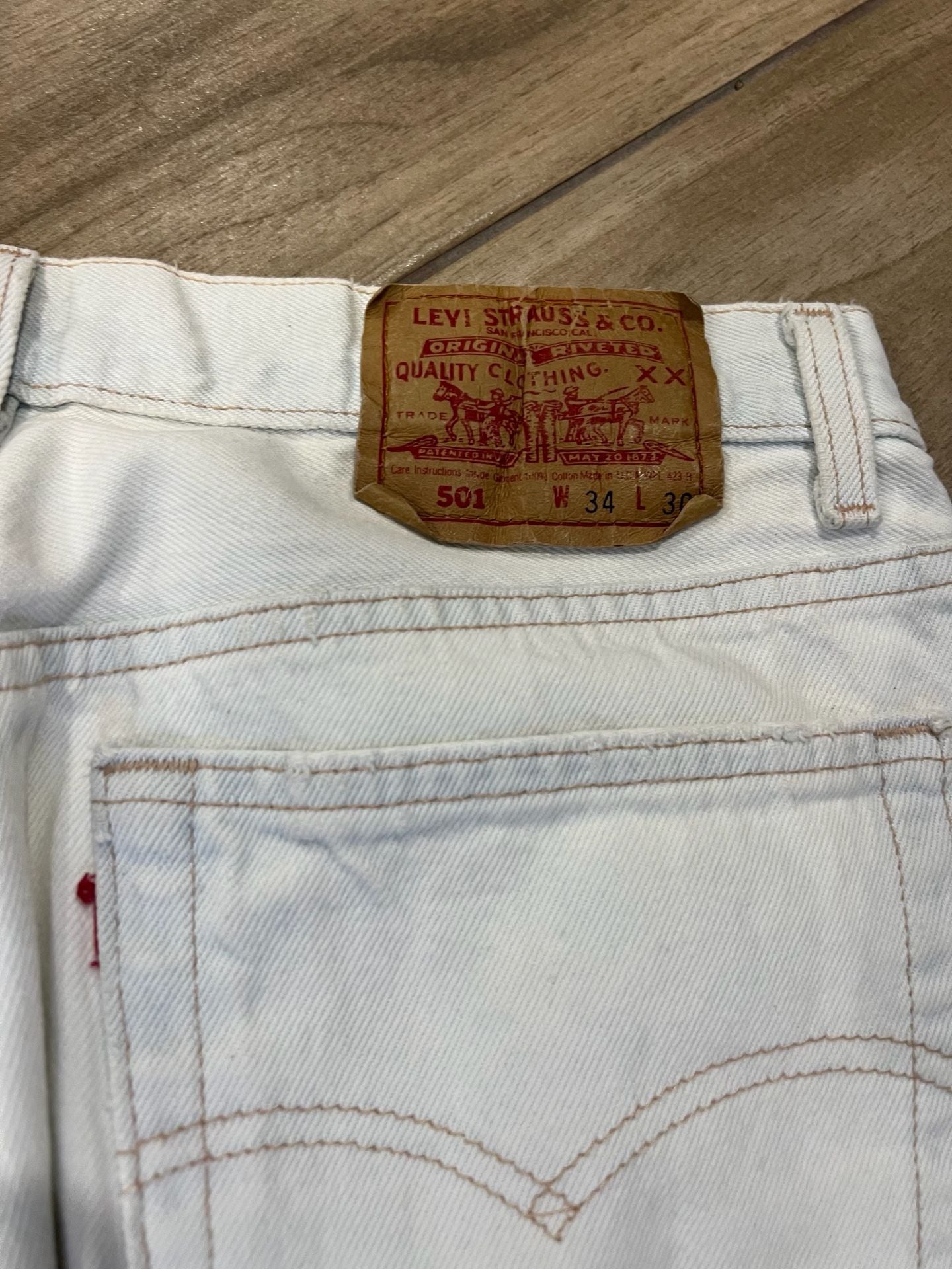 Vintage 1990s Levi's 501 Button Fly White Denim Jeans W34 L30 8