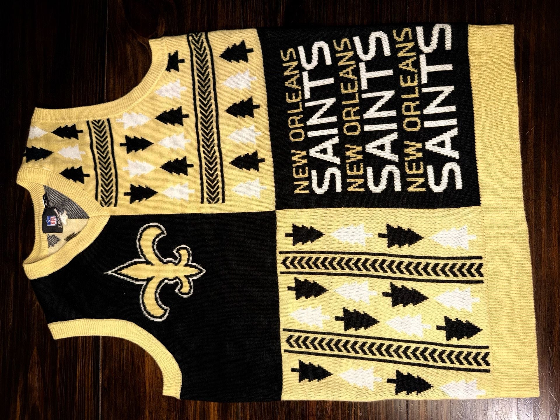 NFL Team Apparel New Orleans Saints Men's V-Neck Ugly Christmas Sweater Vest 3