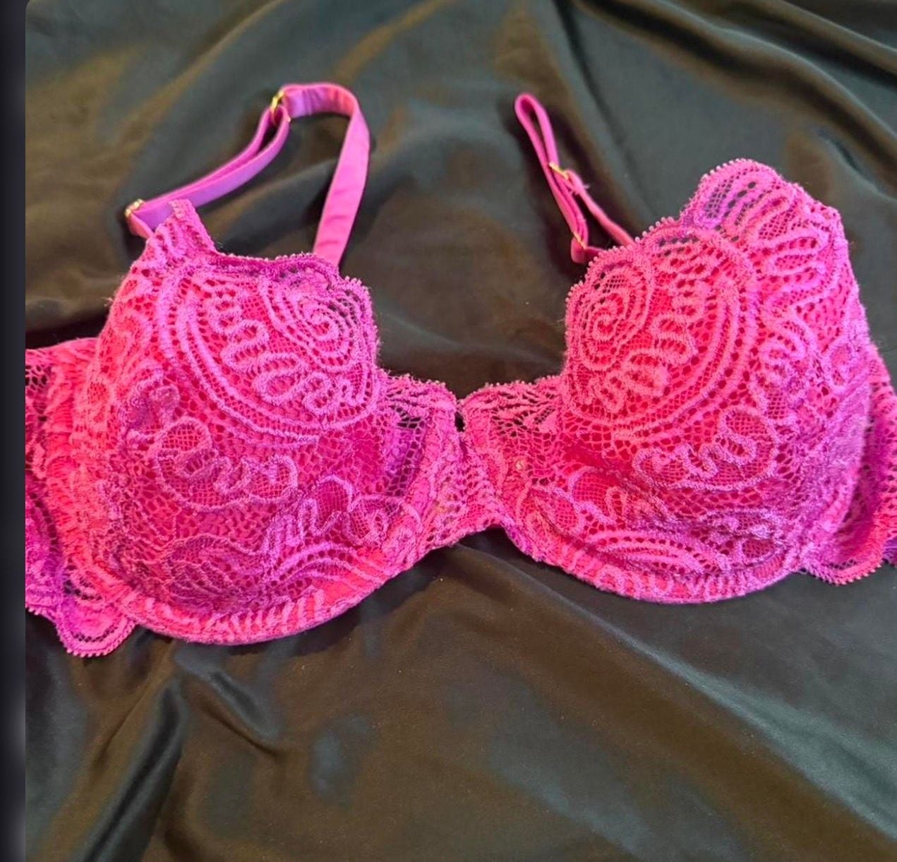 Victoria’s Secret Y2K Pink Lace Bra 34D Push Up Without Padding Sexy 1