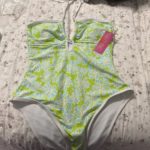 Ninety-nine bathing suit size M