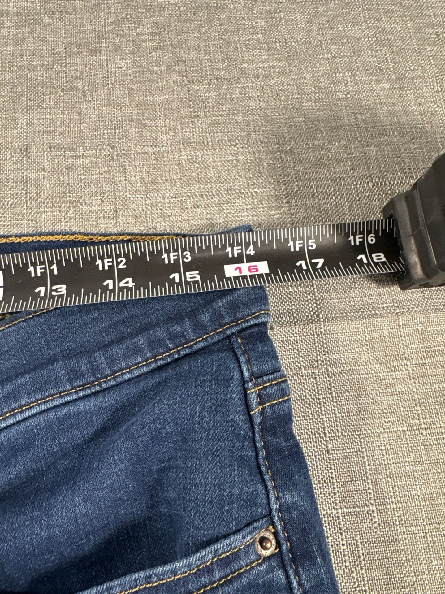 Levi's 315 Shaping Bootcut Jeans Women's Size 32 Dark Wash 6
