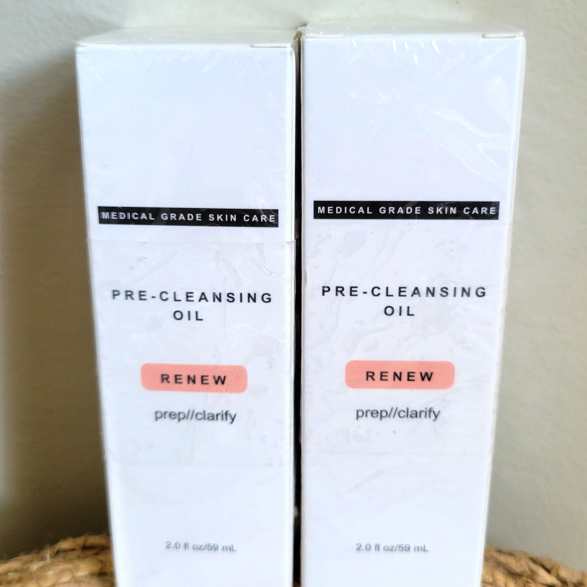 Lot of 2 Renew Pre-Cleansing Oil Makeup Remover 2.0 oz/59 mL 2