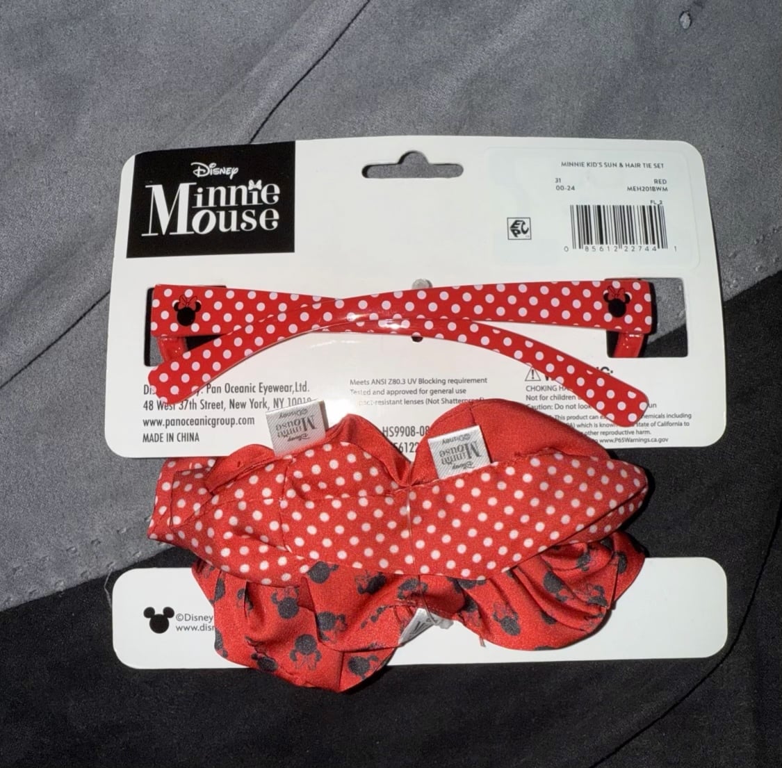 Disney Minnie Mouse Girls Heart-Shaped Sunglasses & Scrunchie Hair Tie 2-Piece Set 2