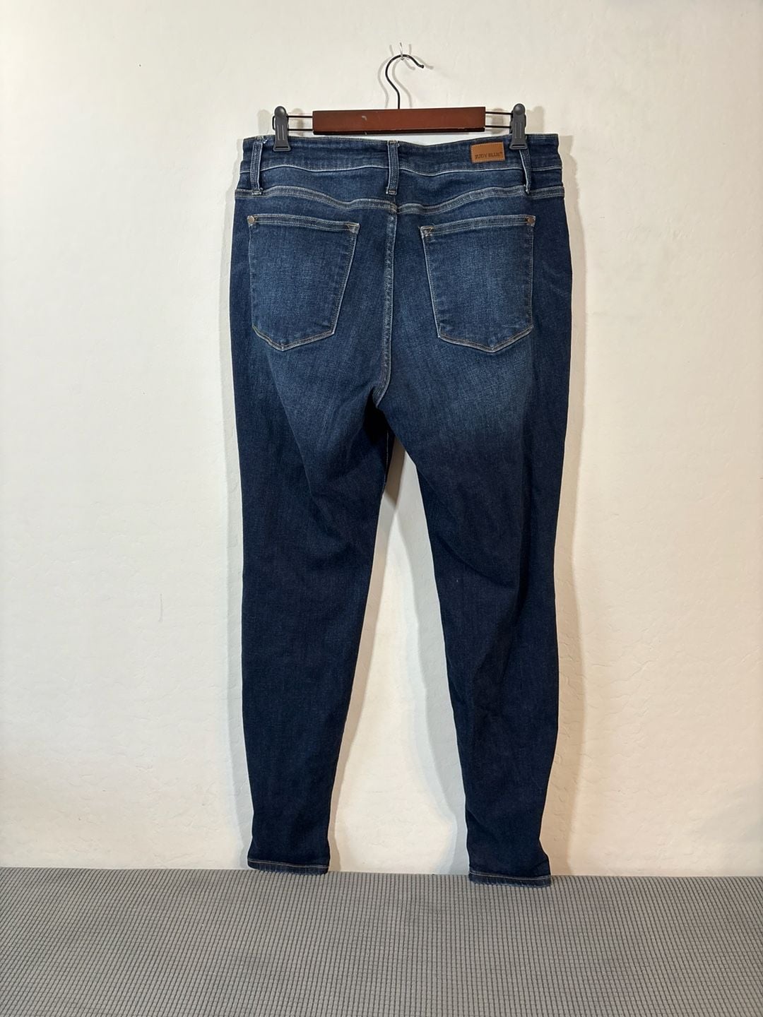 Judy Blue High Rise Skinny Fit Jeans in Dark Wash Size 14W 3