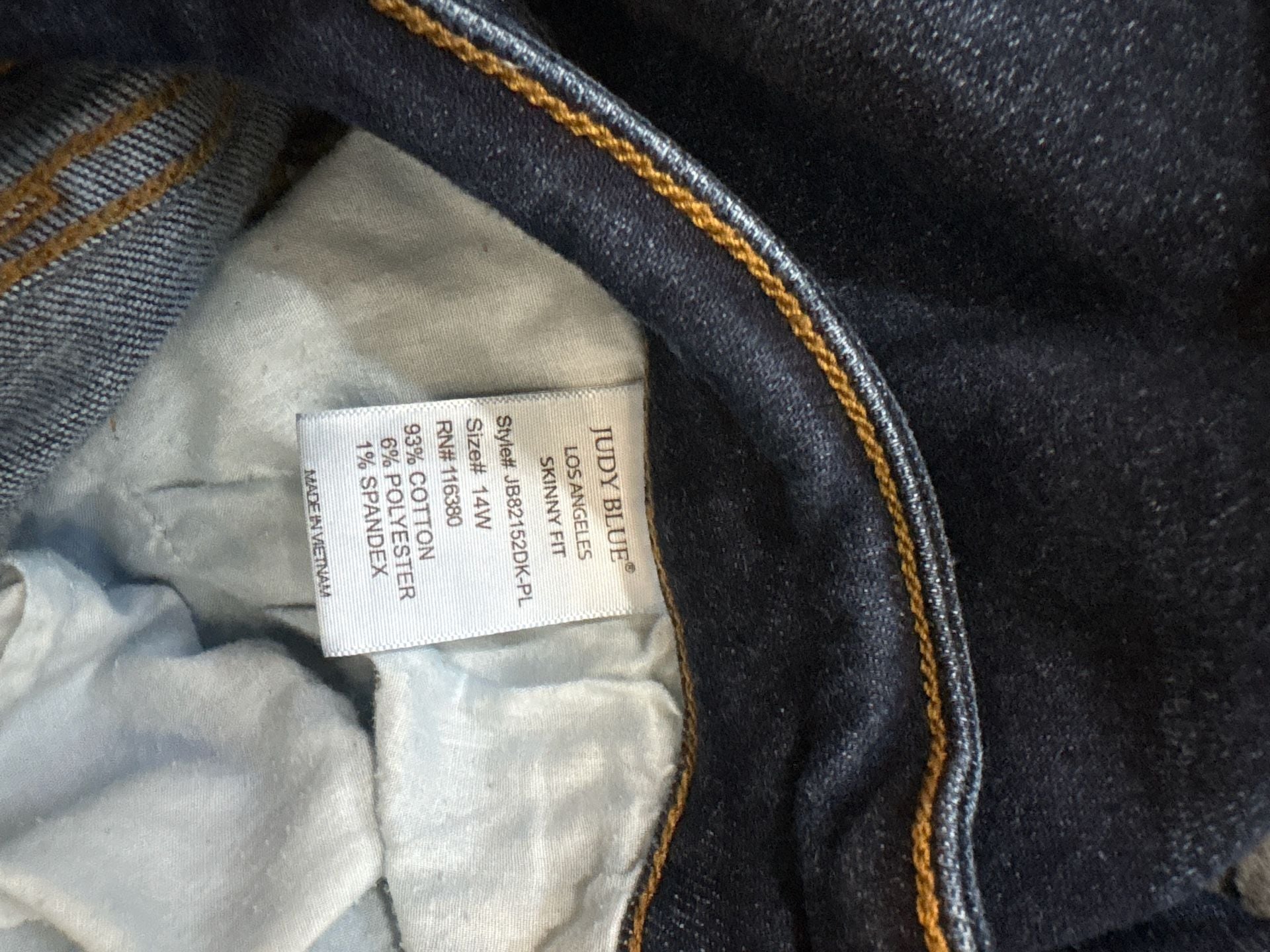 Judy Blue High Rise Skinny Fit Jeans in Dark Wash Size 14W 6