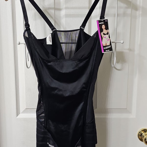 Self Expressions by Maidenform Tummy Waist Hips Control Shapewear Romper Black Size XL