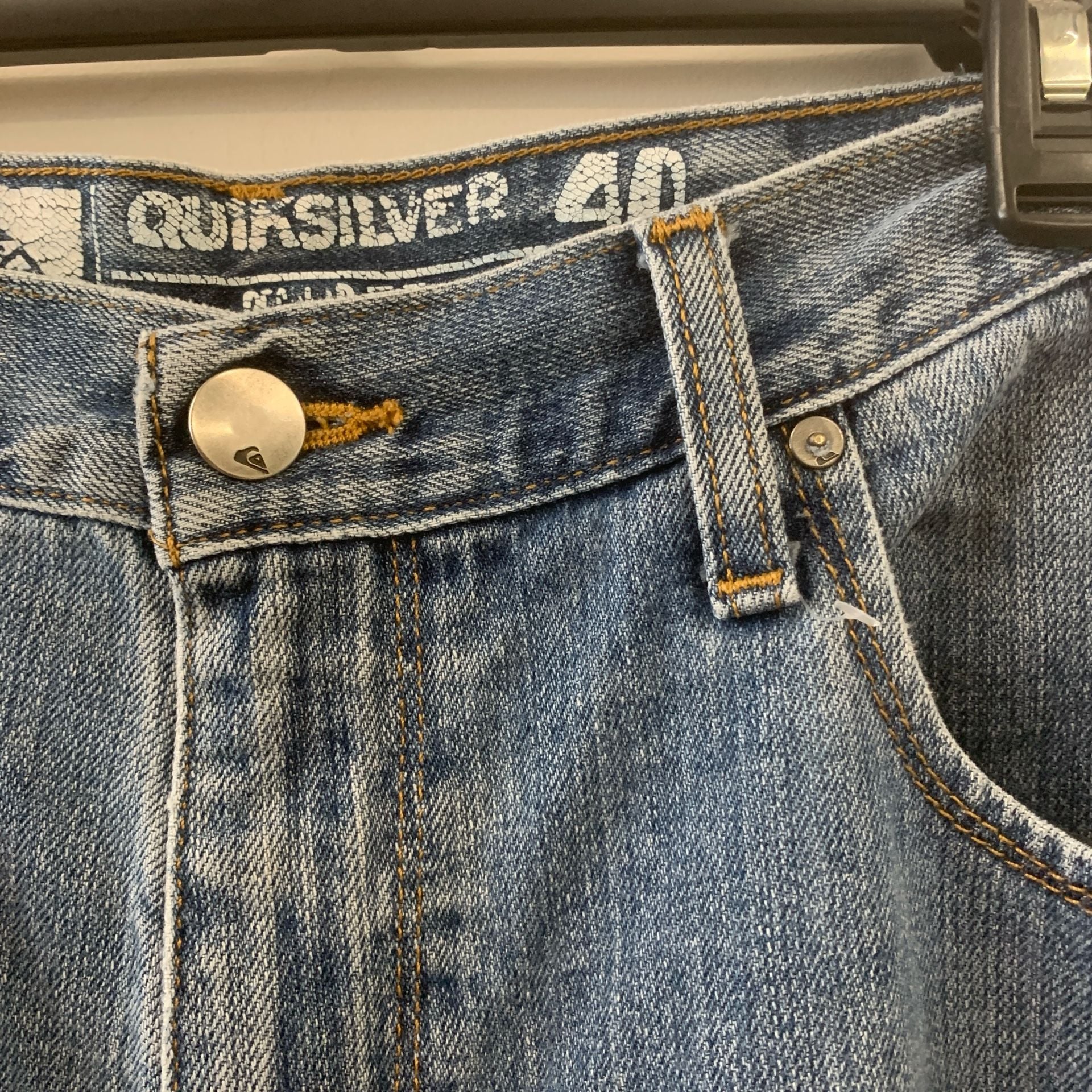 Vintage Quiksilver Men's Regular Fit Baggy Denim Jorts Size 40” (OF) 3