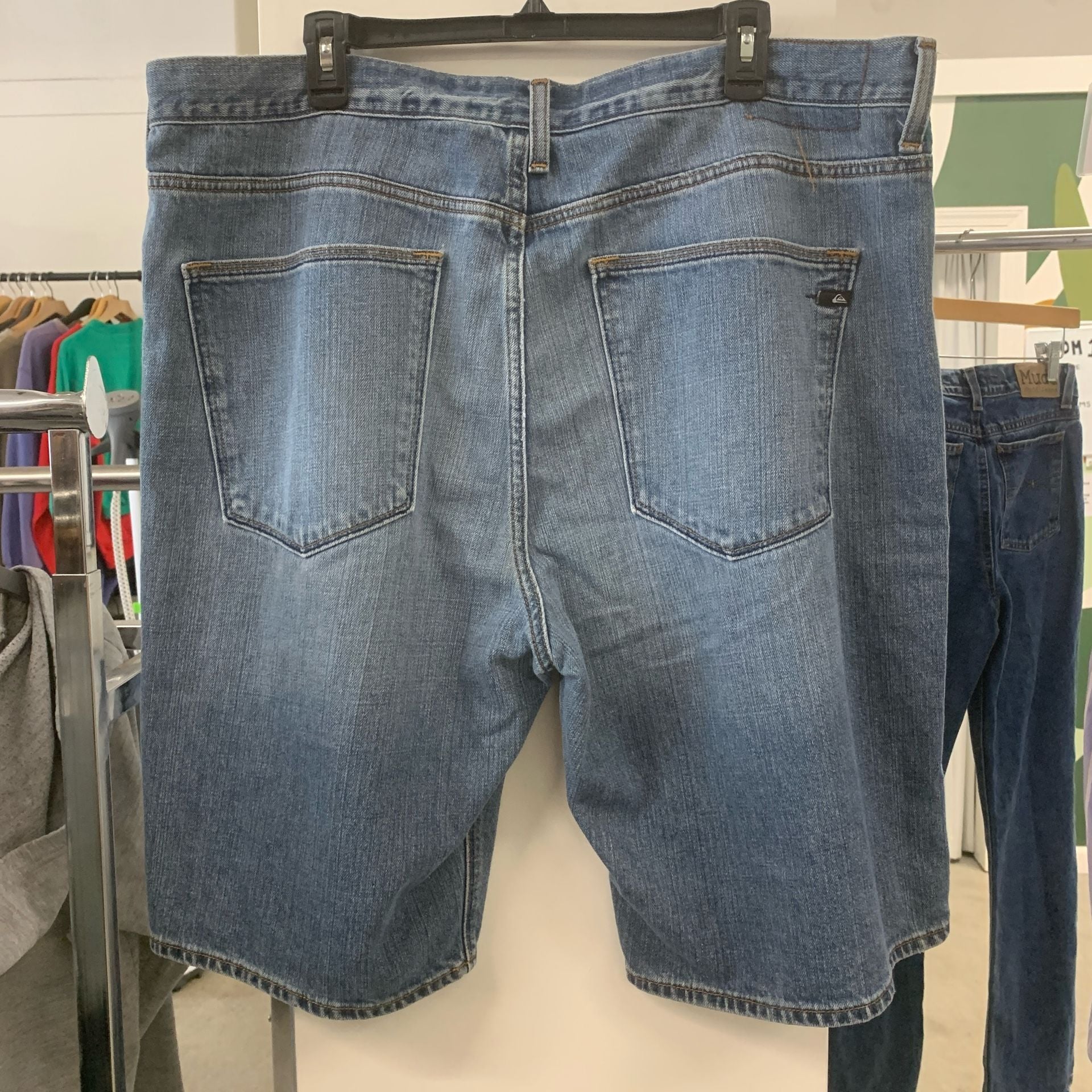 Vintage Quiksilver Men's Regular Fit Baggy Denim Jorts Size 40” (OF) 4