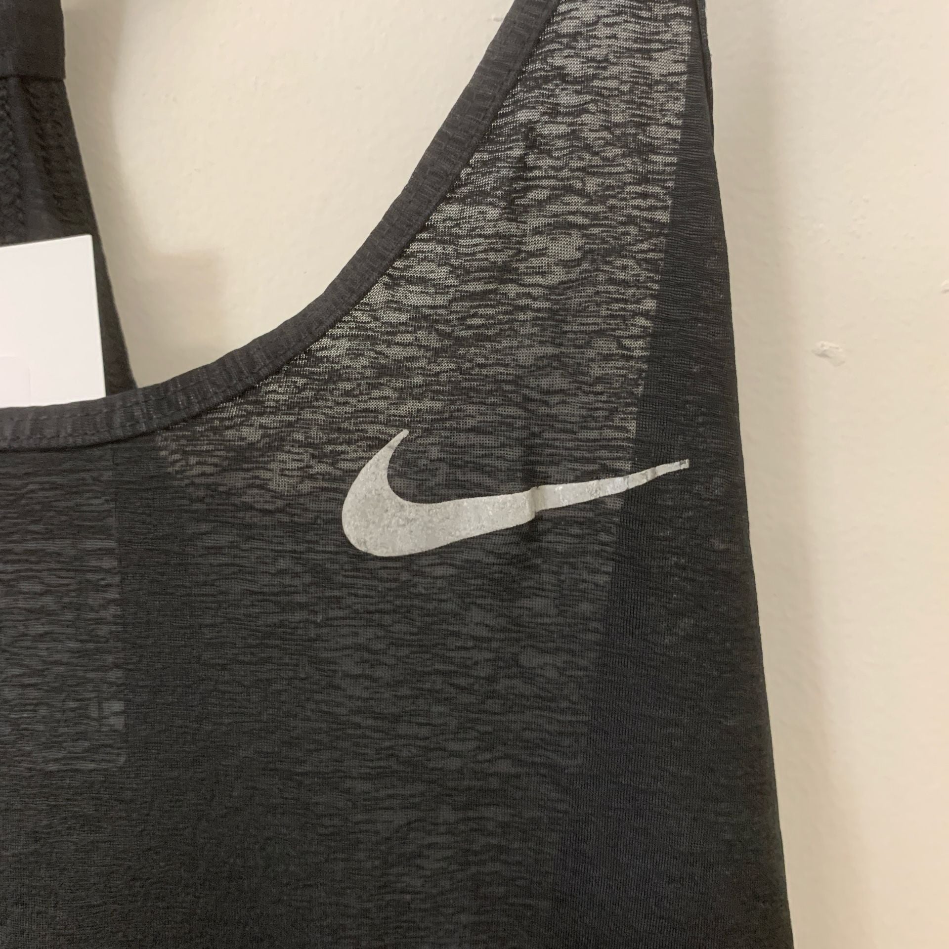 Nike Dri-Fit Black Strappy Racerback Mesh Tank Top Women’s Size M (OF) 3
