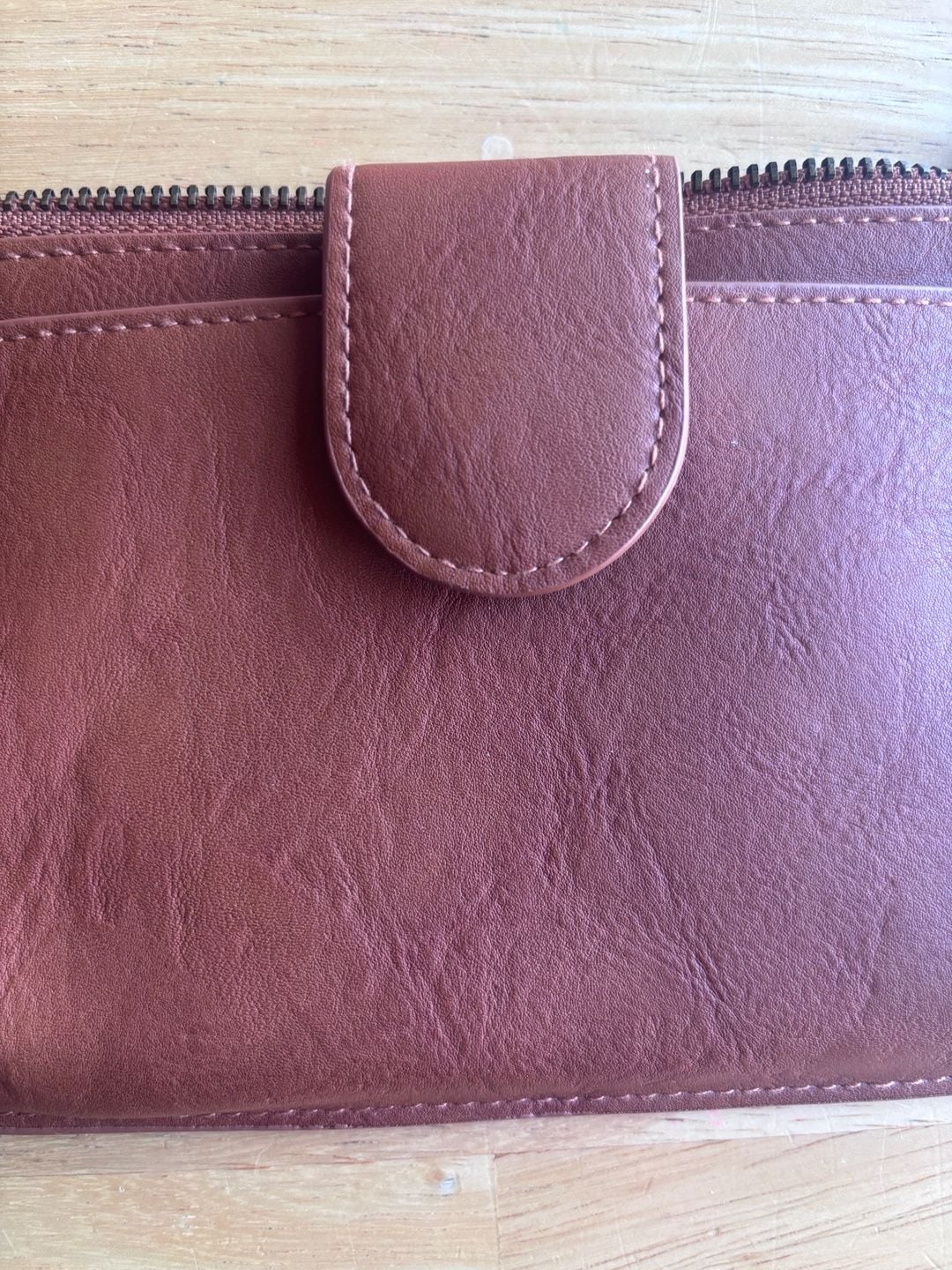 Brown Faux Leather Zip Closure Wristlet with Magnetic Front Pocket  LIKE NEW 13