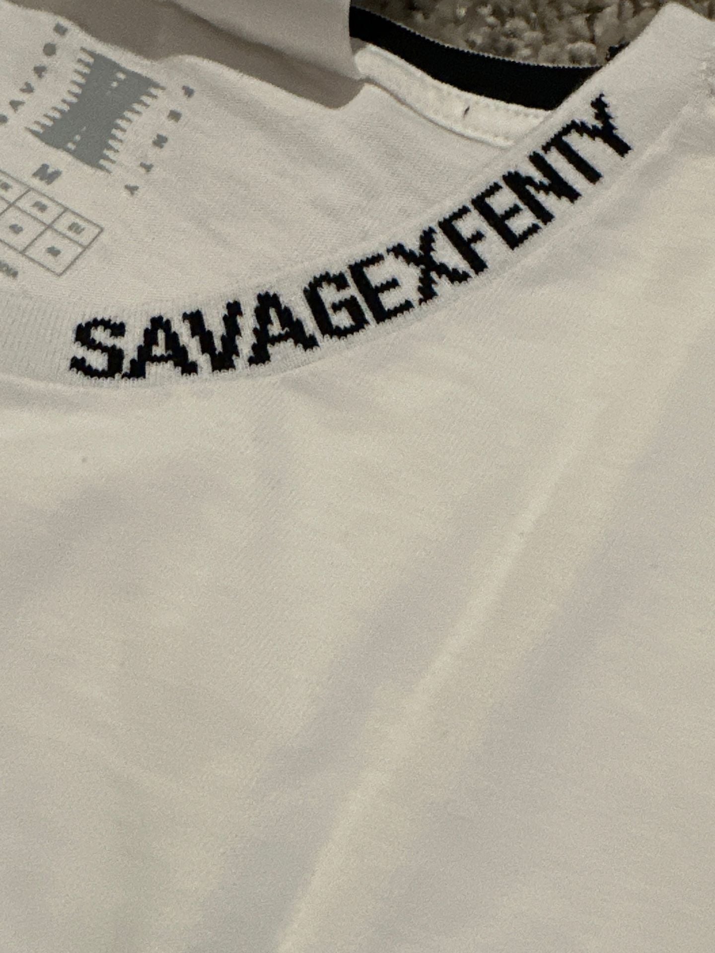 Savage X Fenty Xssential Heavy Jersey Scope Graphic Cropped Tee - White 4