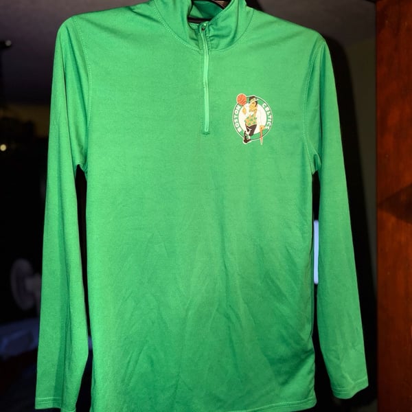 NBA Men's Boston Celtics Quarter Zip Long Sleeve Pullover Performance T-Shirt