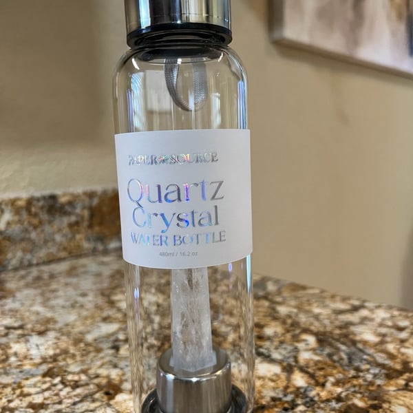 Quartz Crystal Glass Water Bottle, 16.2 oz — Healing Energy Hydration