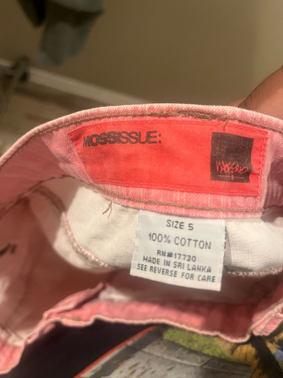 Vintage Y2K Mossimo Mossissue Pink Denim Mini Skirt Size 5 4