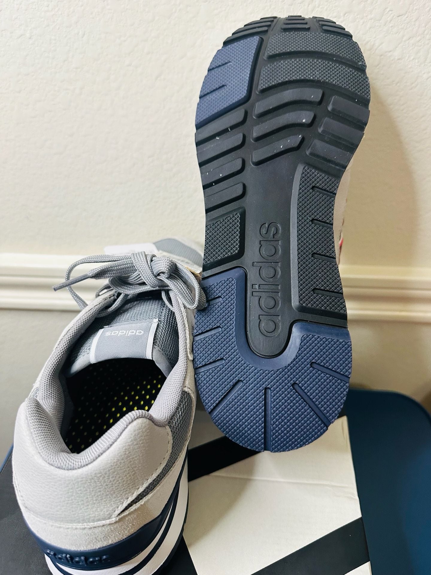 Product thumbnail 6