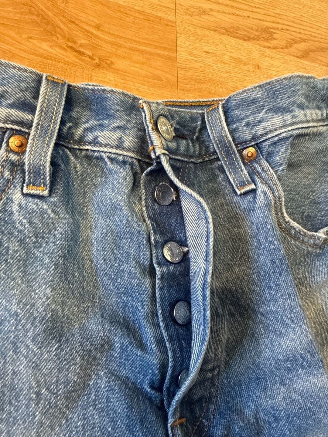 Levi's Premium 501 Original Distressed High Rise Cut-Off Shorts W29 4
