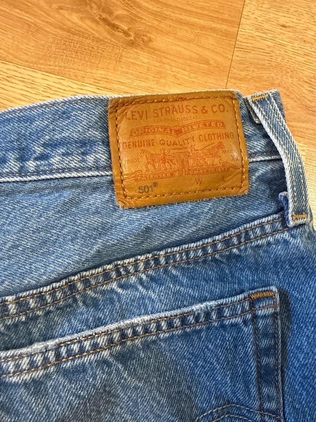 Levi's Premium 501 Original Distressed High Rise Cut-Off Shorts W29 6