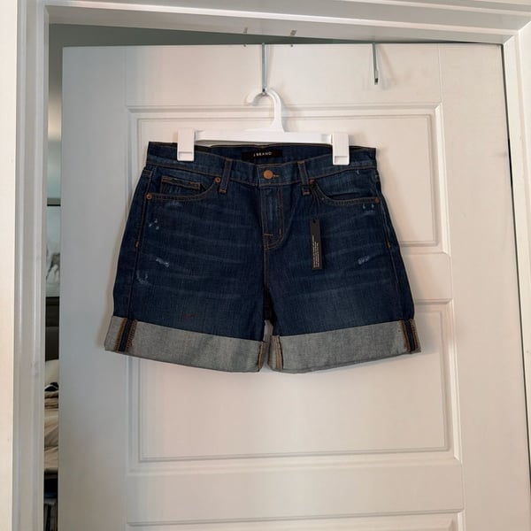 NWT J Brand Nash Slouchy Boy Fit Distressed Denim Shorts Size 26