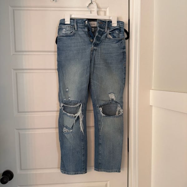 FRAME Le Original High-Rise Straight Leg Distressed Jeans in Glacier Destruct
