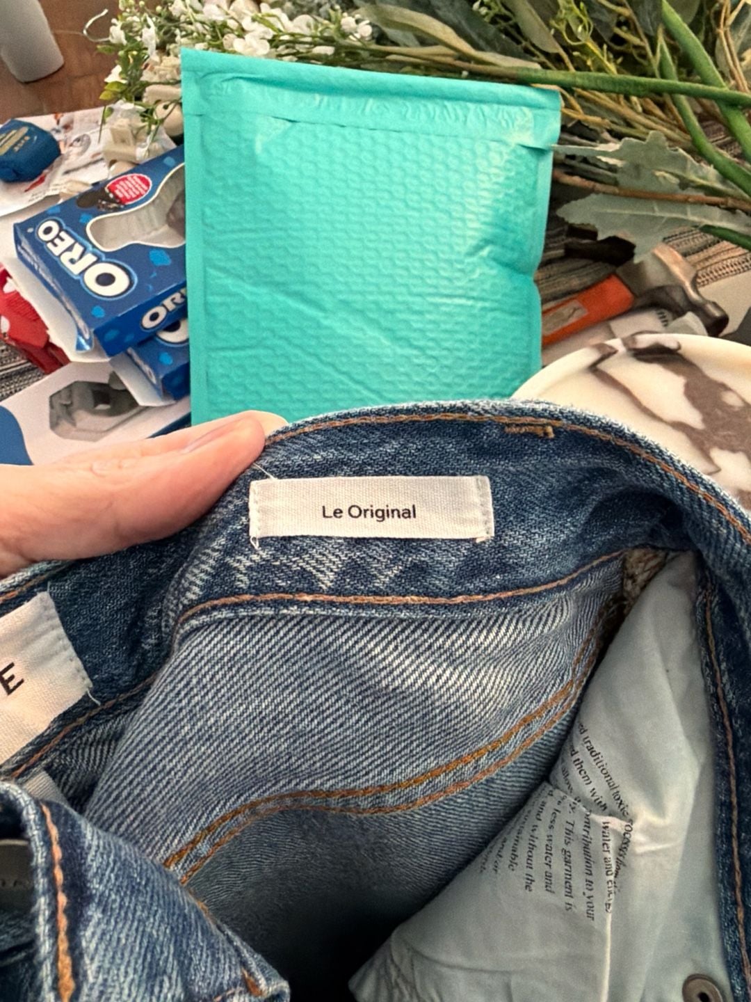 FRAME Le Original High-Rise Straight Leg Distressed Jeans in Glacier Destruct 8