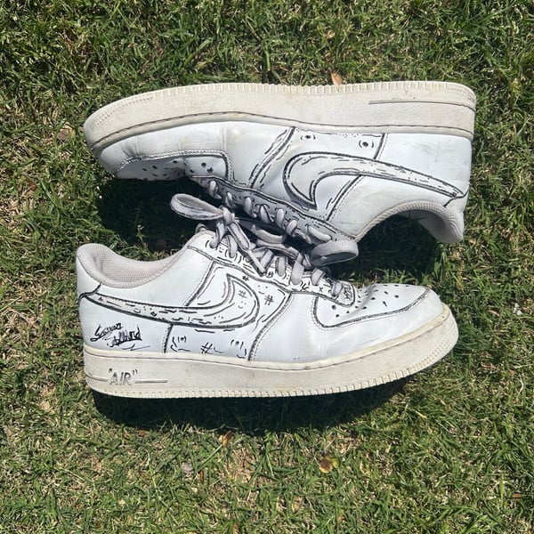 Custom Cartoon Hand-Painted Nike Air Force 1 Low Sneakers