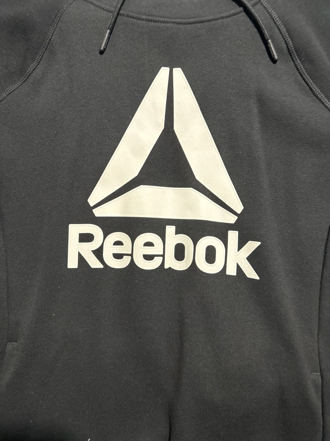 Reebok Men's Training Delta Logo Pullover Hoodie - Black 3