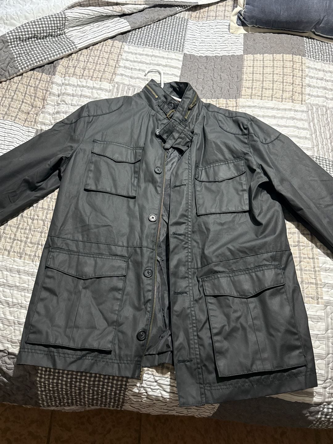 Merona Men's Water Resistant Four-Pocket Field Jacket in Black 3
