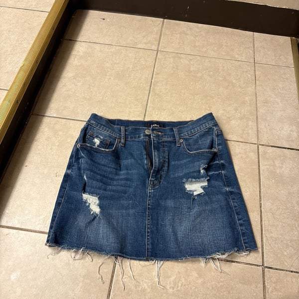 Aeropostale High Rise Distressed Denim Mini Skirt Size 8 Raw Hem