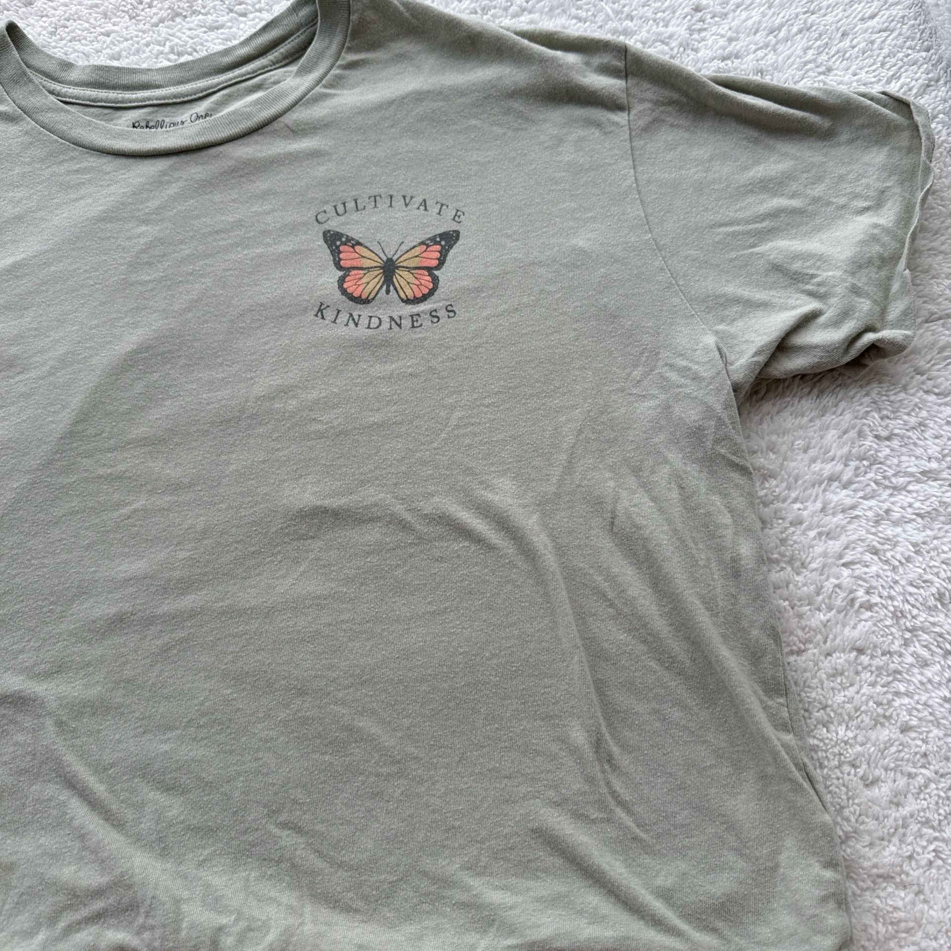 Rebellious One Cultivate Kindness Butterfly Graphic Crop T-Shirt XL 2