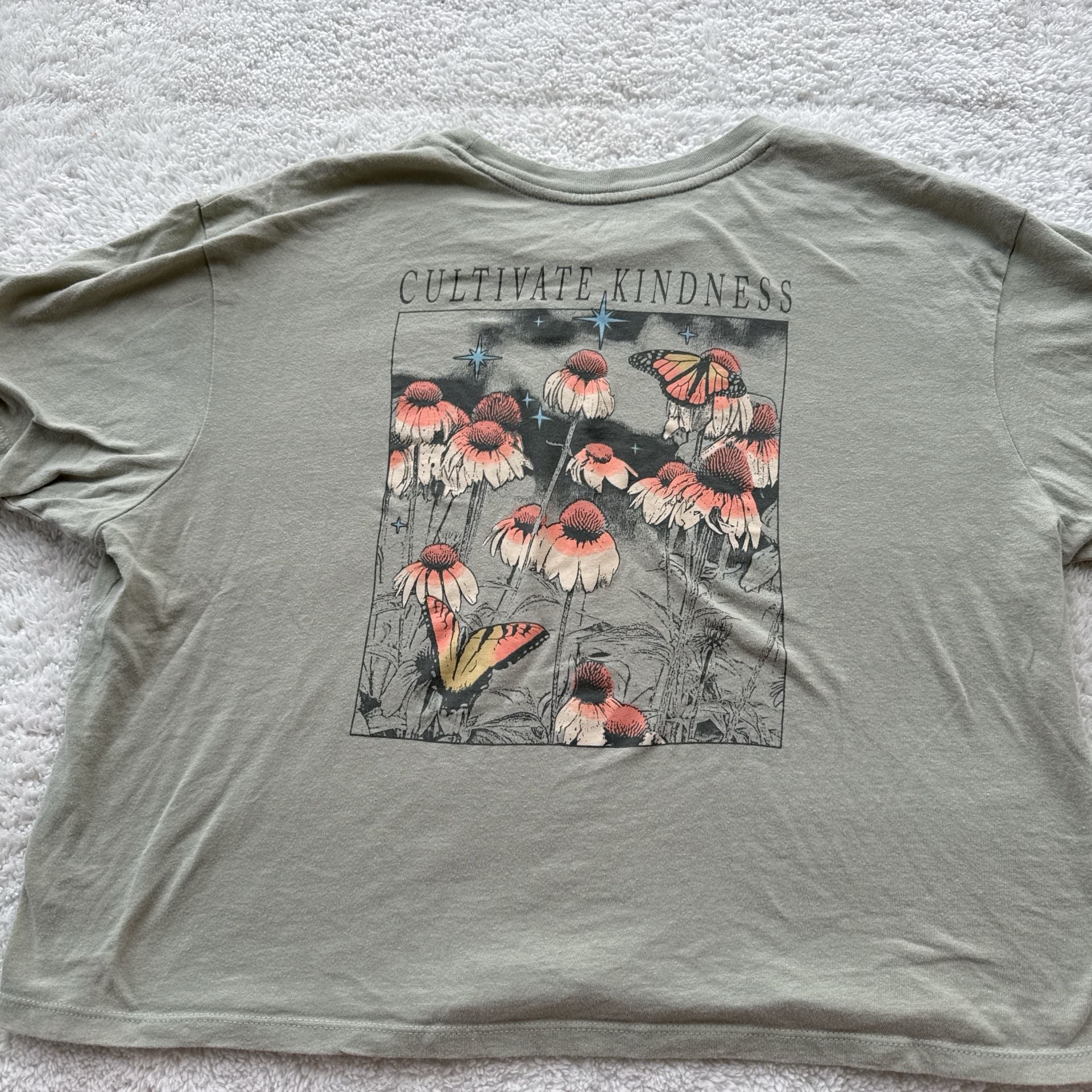 Rebellious One Cultivate Kindness Butterfly Graphic Crop T-Shirt XL 4
