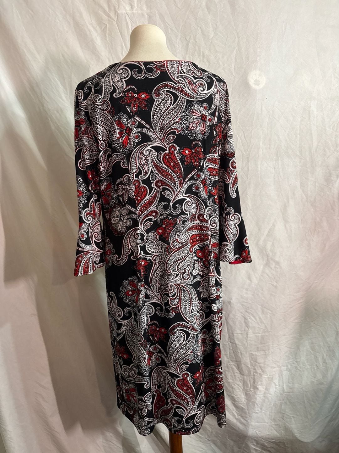 Liz Claiborne Red Black White Paisley Bell Sleeve Shift Dress Women's Size 16 4