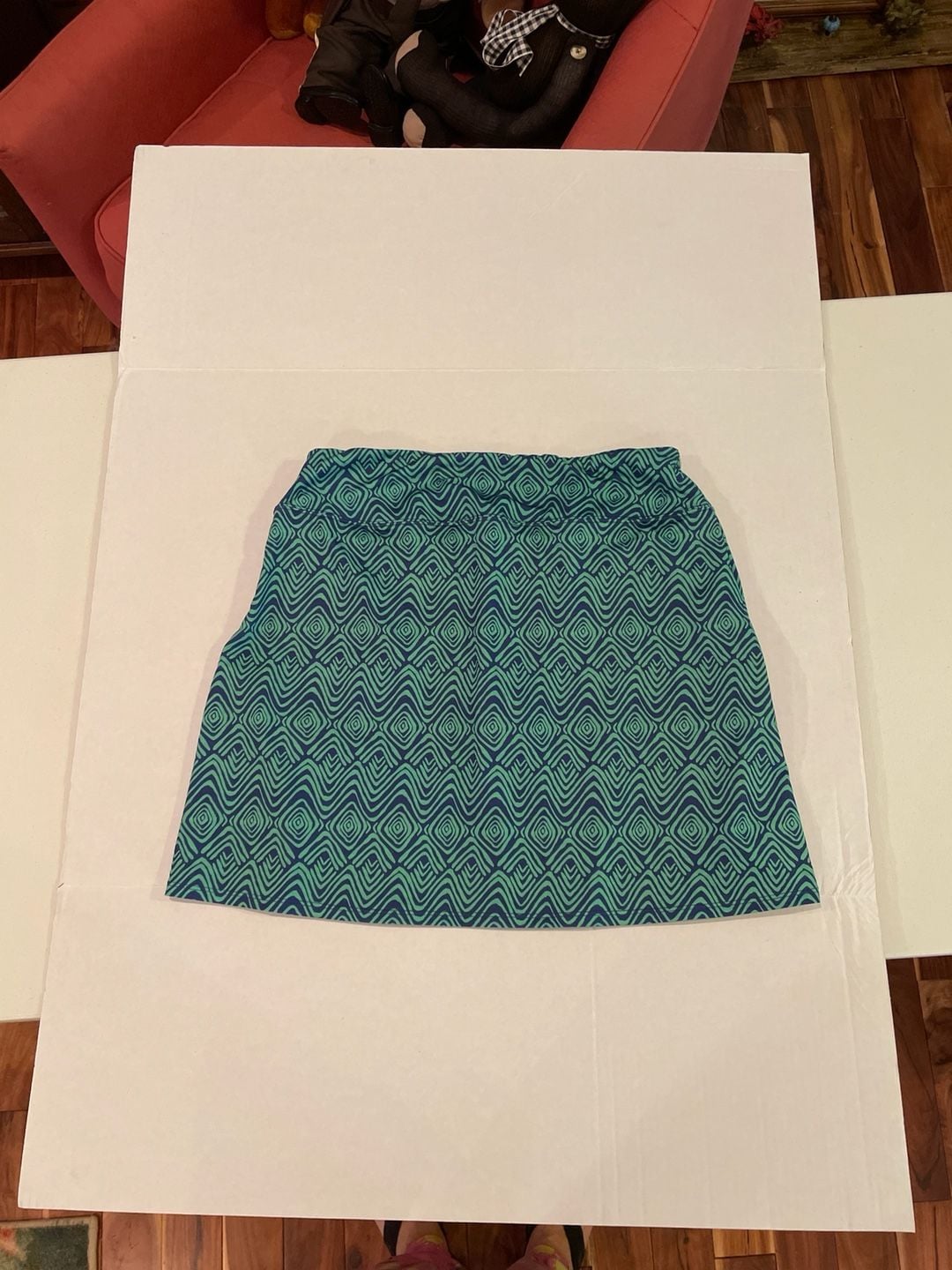 Birdies and Bows Women's Blue and Green Pleated Golf/Tennis Skort Sz MED. 4