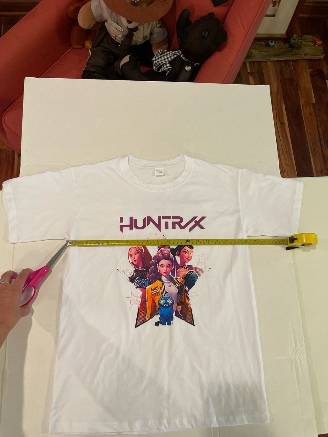 KIDS size XL Netflix KPop Demon Hunters Graphic T-Shirt 9