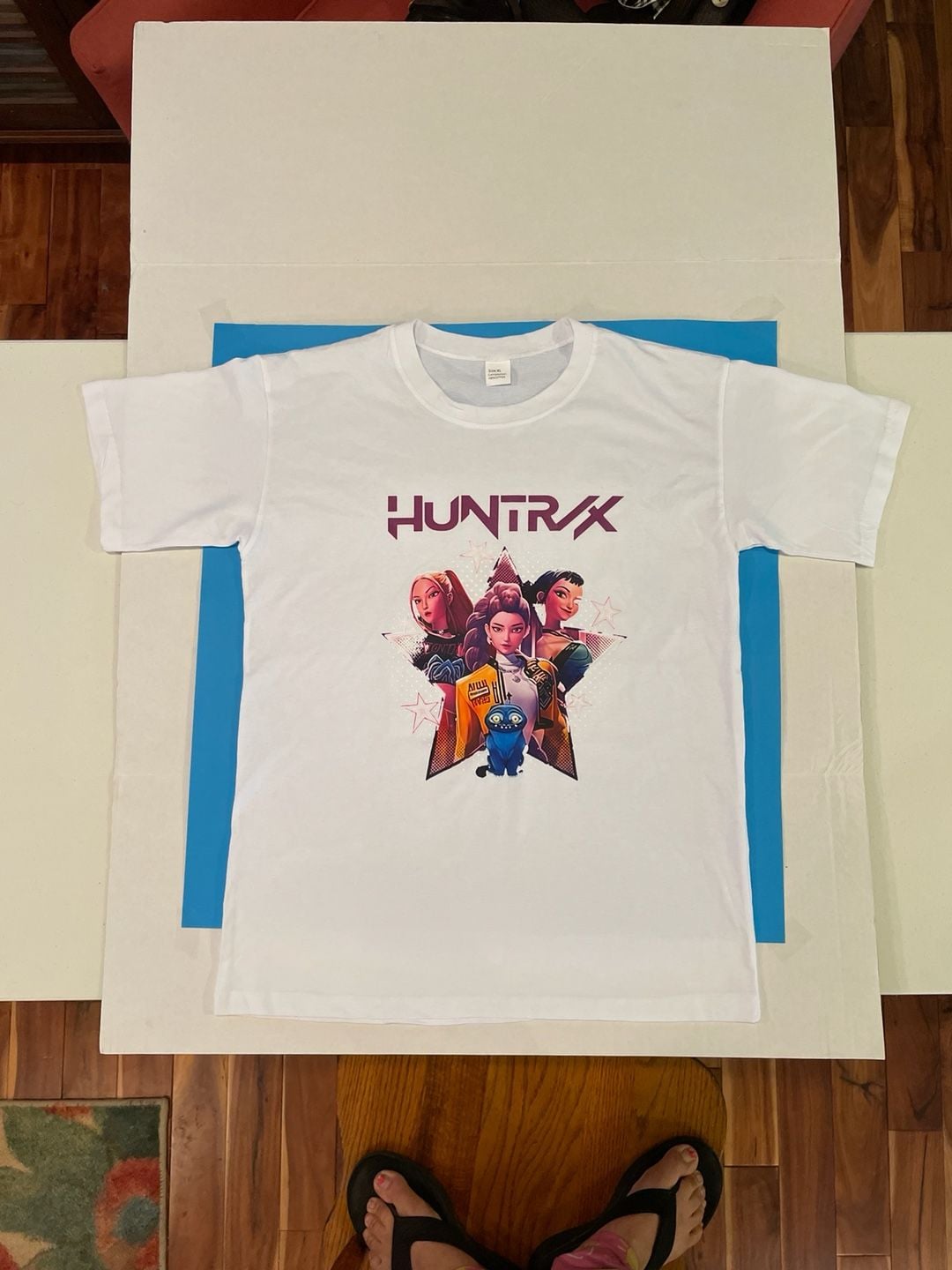 KIDS size XL Netflix KPop Demon Hunters Graphic T-Shirt 13