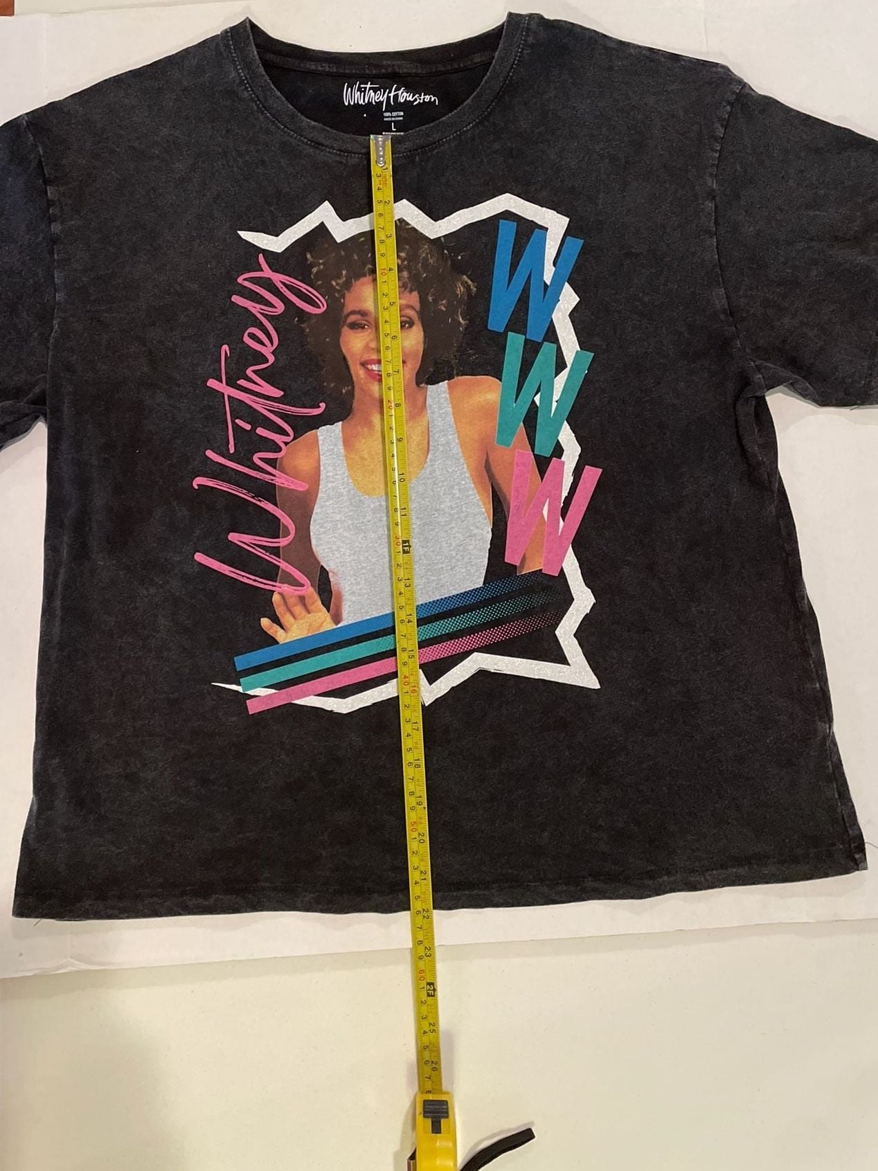 Whitney Houston Vintage-Style Acid Wash Graphic Cropped T-Shirt Size L 4