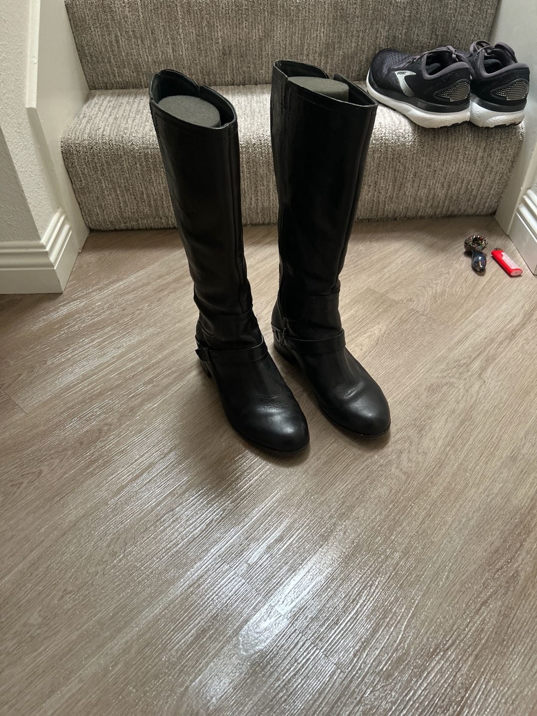 UGG 2