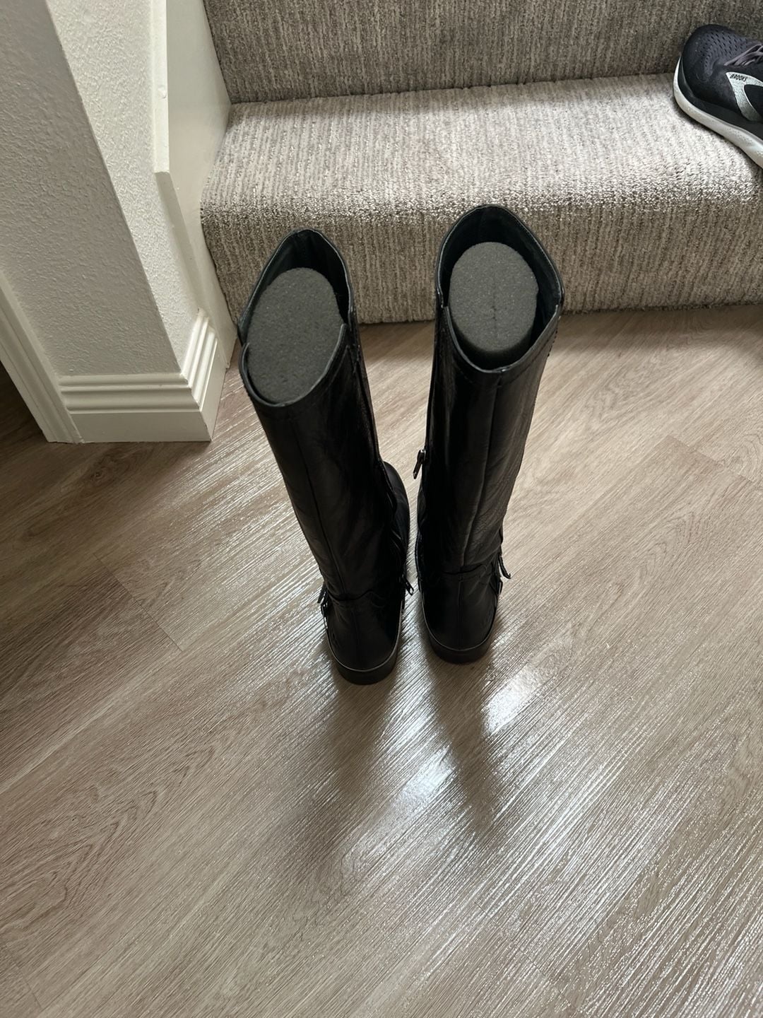 UGG 4